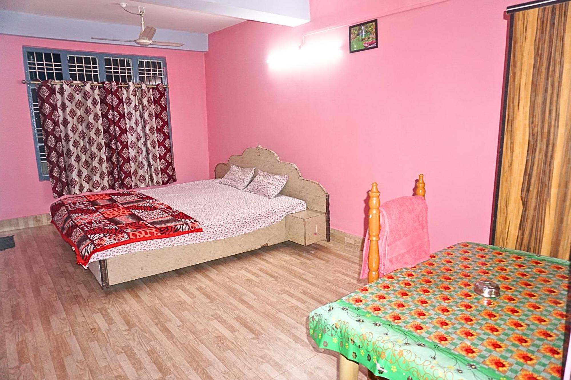 Taj Residency Holiday Homestay -Entire 1Bhk & 2Bhk Private Apartments -Call 767Ooo54Oo จอร์ฮัต ภายนอก รูปภาพ